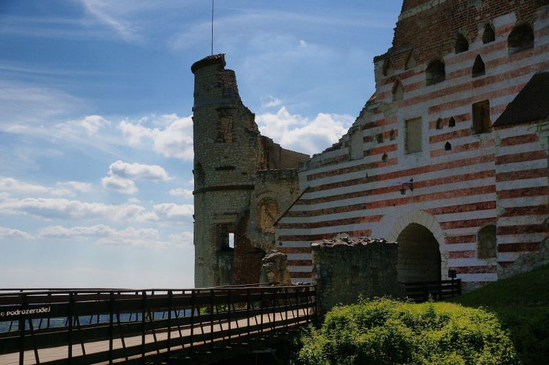 zamek Janowiec